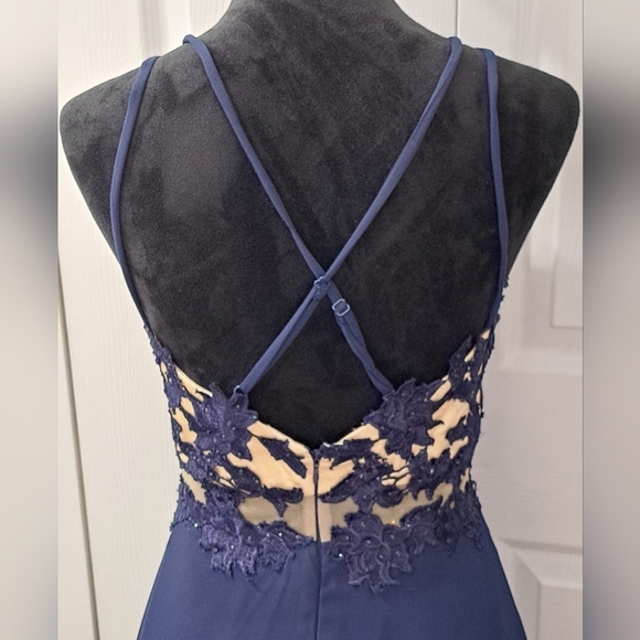 B Darlin Royal Blue With Lace Bodice Formal Gown   Size 7/8 - Picture 6 of 16